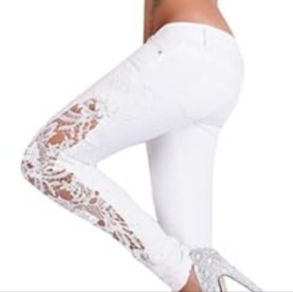 Size small white New